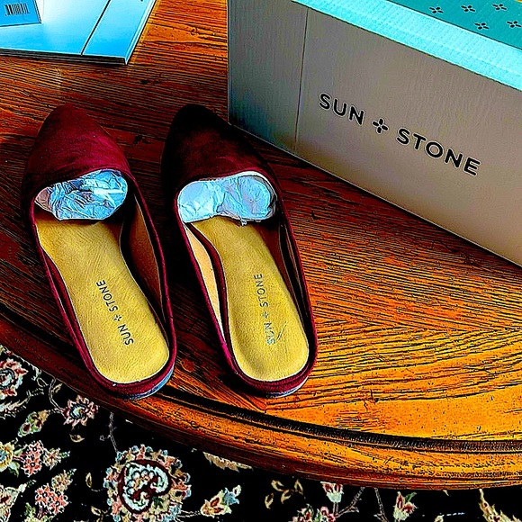 👠NWT InBox Sleek Suede Mule. In Trend Color Plum…I see Merlot. Comfy&Stylish.S:8 - Picture 3 of 4